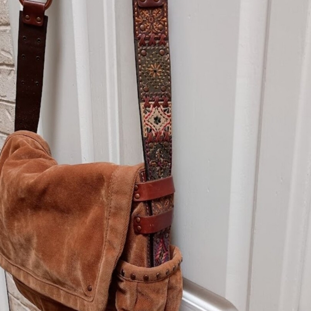 Fossil Tan Canvas and Leather Messenger Bag - Picture 2 of 14